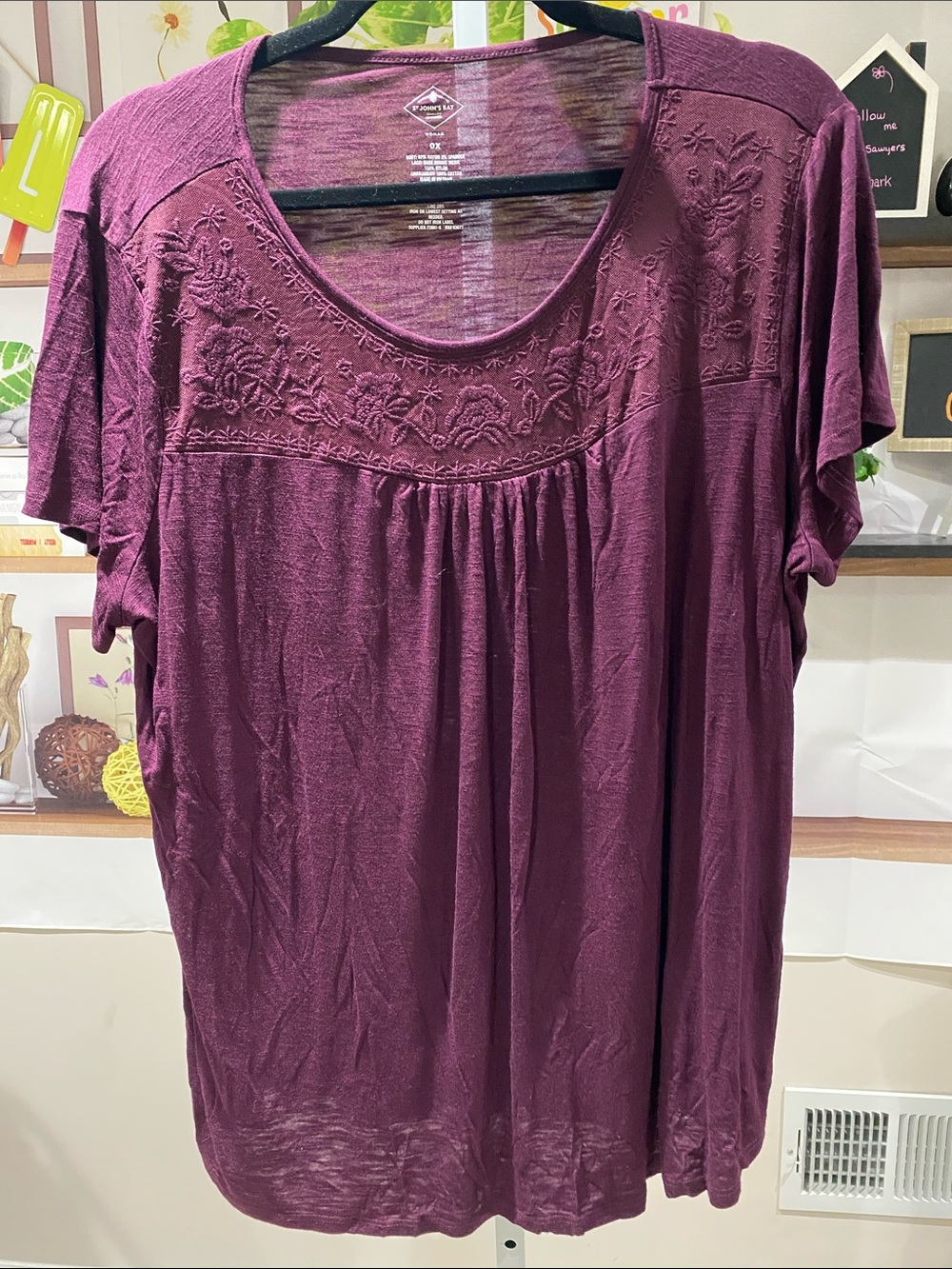 St. John's Bay Embroidered Scoop Neck Top - Plum size 0 X. Ptp is 24.